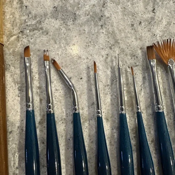 Lot Of Vintage Oil Paint Brushes 40 Winsor & Newton Robert Simmons Master Touch - Picture 15 of 16